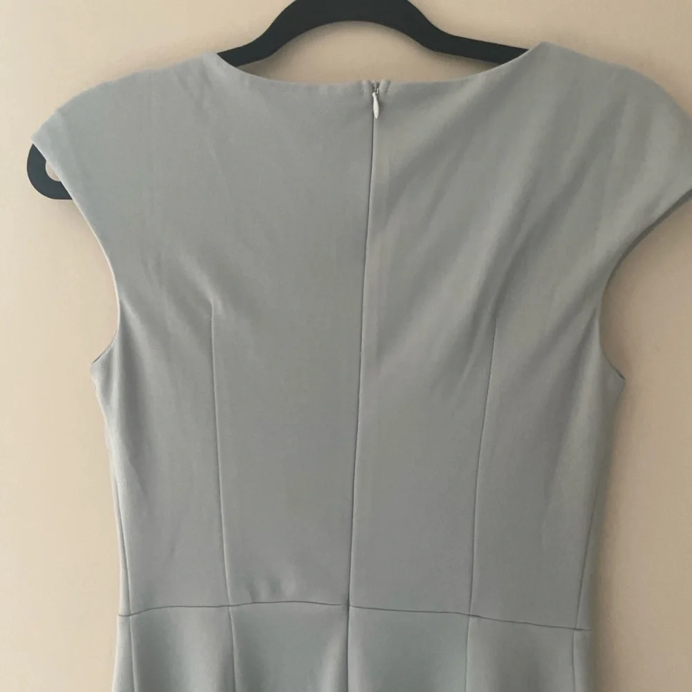 Dress Tells Gray A-Line Cap Sleeve Dress Size Small  Classic Career Party  Chic